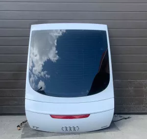 Крышка багажника audi tt 8j — фото 1