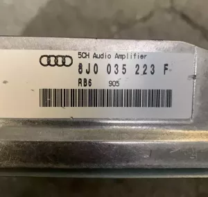 Усилитель акустической системы audi tt 8j — фото 2