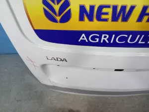 Крышка багажника Lada Largus (2012) — фото 2