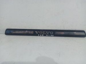 Накладка порога передняя левая Volvo XC90 (2002-2006) и др. — фото 1