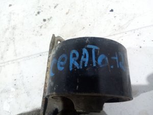 Опора двигателя Kia Cerato (2008-2013) — фото 3