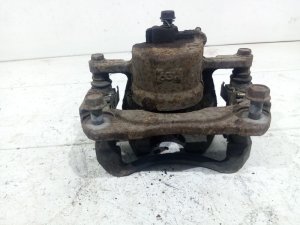 Суппорт передний правый Toyota Camry (2006-2009) — фото 4