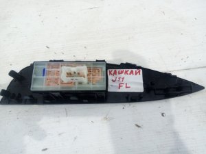 Кнопка стеклоподъемника Nissan Qashqai (2013-2019) — фото 2