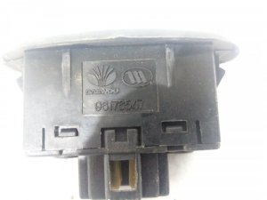 Кнопка открывания лючка бензобака Daewoo Nexia (1994-2002) — фото 2