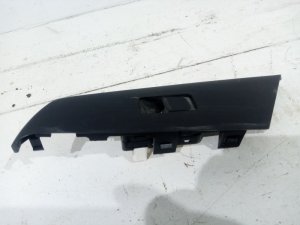 Кнопка стеклоподъемника Mazda Mazda3 (2008-2011) — фото 2