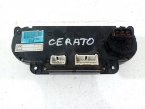 Блок управления климатической установкой Kia Cerato (2004-2008) — фото 2