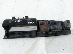Блок управления стеклоподъемниками Volkswagen Polo (2001-2005) — фото 4