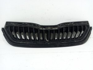 Решетка радиатора Skoda Rapid 2 (2020) — фото 1
