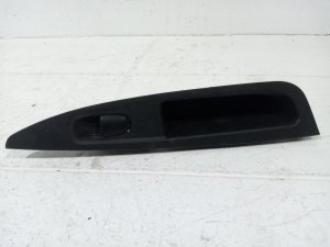 Кнопка стеклоподъемника Nissan Qashqai (2013-2019) — фото 2