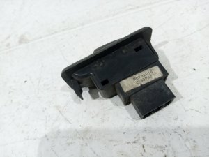 Кнопка стеклоподъемника Mitsubishi Pajero (1991-1997) — фото 3