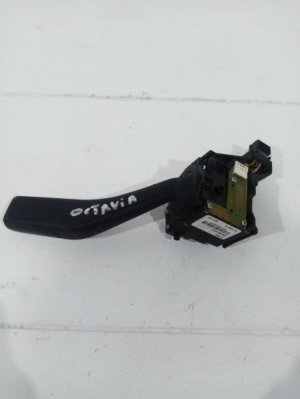 Переключатель поворотов подрулевой Skoda Octavia (2004-2009) и др. — фото 5