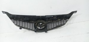 Решетка радиатора Mazda Mazda6 (2002-2005) — фото 3