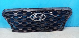 Решетка радиатора Hyundai Santa Fe (2018-2022) — фото 1