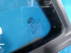 Стекло кузовное глухое правое Kia Ceed (2006-2010) — фото 3