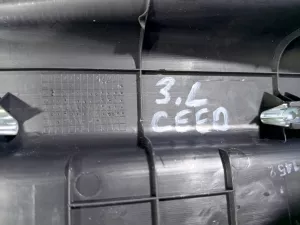 Накладка порога задняя левая Kia Ceed (2006-2010) — фото 5