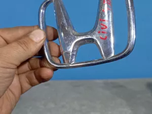 Эмблема на крышку багажника Honda Civic (2005-2009) — фото 6