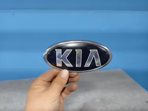 Эмблема Kia Sportage (2015-2019) — фото 4
