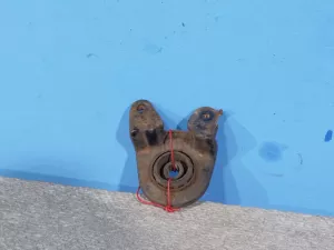 Кронштейн радиатора Kia Ceed (2006-2010) — фото 2