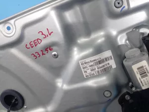 Стеклоподъемник электрический задний левый Kia Ceed (2006-2010) — фото 2