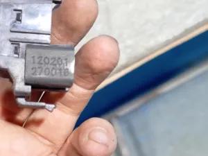 Кнопка стеклоподъемника Geely Emgrand EC7 (2009-2017) — фото 3