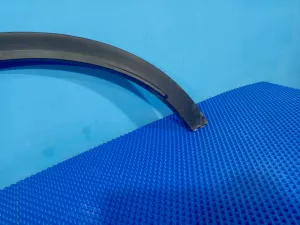 Накладка заднего крыла левого Geely Coolray SX11 (2018) — фото 7