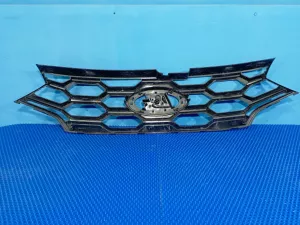 Решетка радиатора Lada Vesta (2018) — фото 6