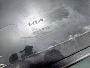 Накладка крышки багажника Kia K5 (2019) — фото 9