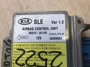 Блок управления AIR BAG Kia Sportage (2010-2014) — фото 2