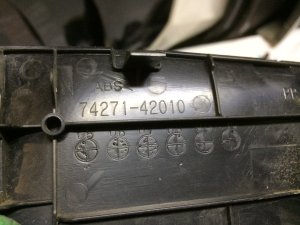 Кнопка стеклоподъемника Toyota RAV4 (2005-2008) — фото 2
