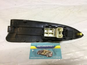 Кнопка стеклоподъемника Toyota RAV4 (2005-2008) — фото 1