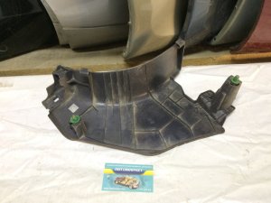 Обшивка стойки передняя правая нижняя Honda CR-V (2006-2010) — фото 3
