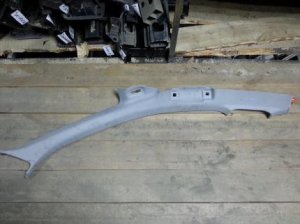 обшивка передней стойки правой Audi A8 (2009-2014) — фото 1