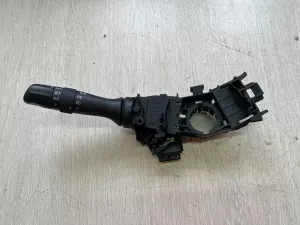 Переключатель поворотов подрулевой Toyota RAV4 (2005-2008) — фото 1