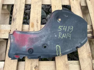 Подкрылок задний правый Toyota RAV4 (2005-2008) — фото 1