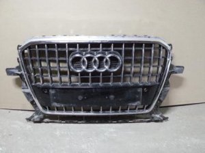 Решетка радиатора Audi Q5 (2008-2012) — фото 1