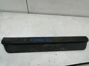 Накладка порога передняя правая Kia Cerato Koup (2008-2013) — фото 1