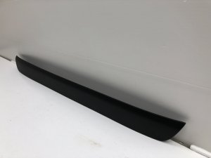 Накладка двери багажника Toyota RAV4 (2018) — фото 4