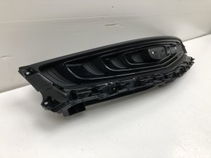 Решетка радиатора Geely Coolray SX11 (2018) — фото 3