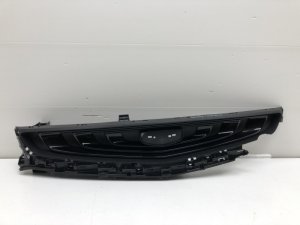 Решетка радиатора Geely Coolray SX11 (2018) — фото 4