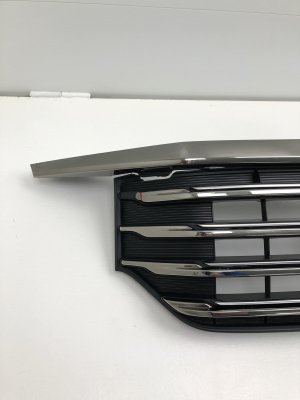 Решетка радиатора GAC Trumpchi GS8 (2021) — фото 19