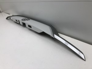 Накладка двери багажника Toyota RAV4 (2018) — фото 3