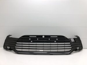 Решетка в бампер центральная Toyota Camry (2017-2021) — фото 11