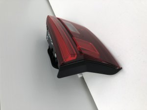 Фонарь задний внутренний левый Volkswagen Tiguan II (2016—2020) 5NA945093G  — фото 4