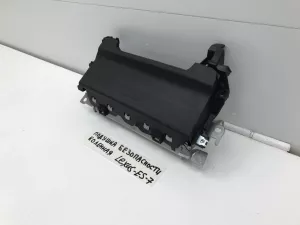 Подушка безопасности нижняя для колен Lexus ES200 (2018-2021) и др. — фото 4