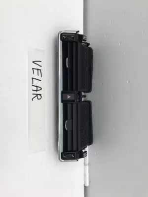 Дефлектор обдува салона Land Rover Range Rover Velar (2017-2023) — фото 4
