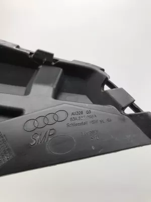 Кронштейн переднего бампера правый Audi Q3 (2018) — фото 8