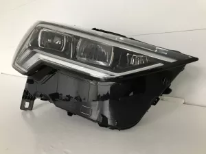 Фара правая Audi Q3 F3 2018-2025 Full LED — фото 8