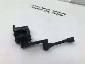 Датчик регулировки дорож. просвета Land Rover Range Rover Velar (2017-2023) — фото 3