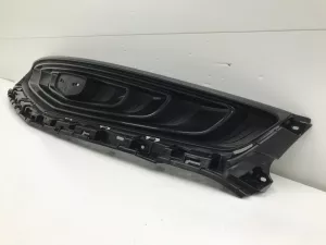 Решетка радиатора Geely Tugella FY11 (2019) — фото 3