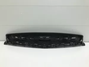 Решетка радиатора Geely Tugella FY11 (2019) — фото 9